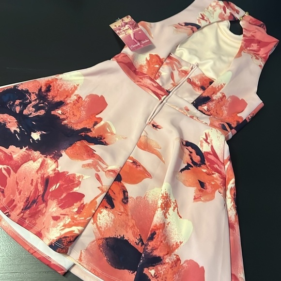 Emerald Sundae dress - Picture 7 of 8